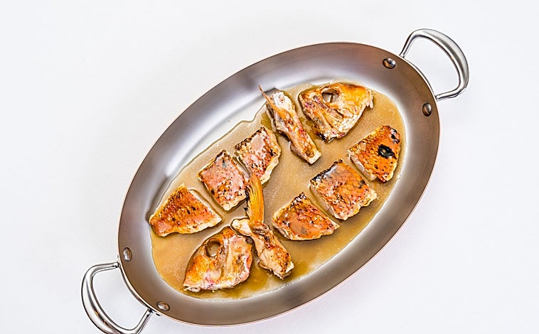 Imagen principal - Algunos de los platos que se sirven en la nueva etapa del restaurante Ibai