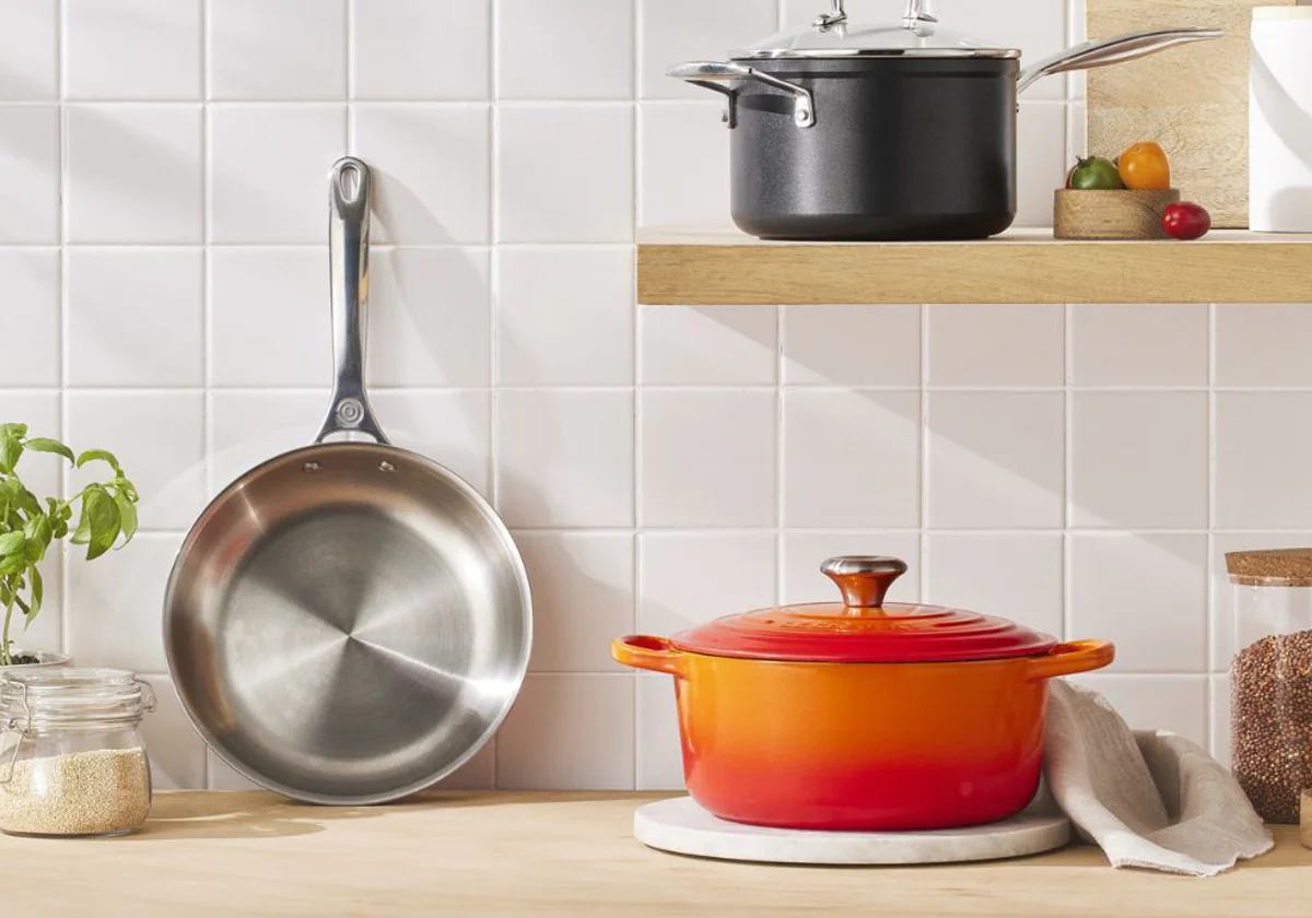 Las ollas de Le Creuset, en el modelo clásico y básico redondo, cuestan entre 165 y 600 euros cada una