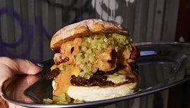 Jevi Jaus, hamburguesas gourmet de autor a la puerta