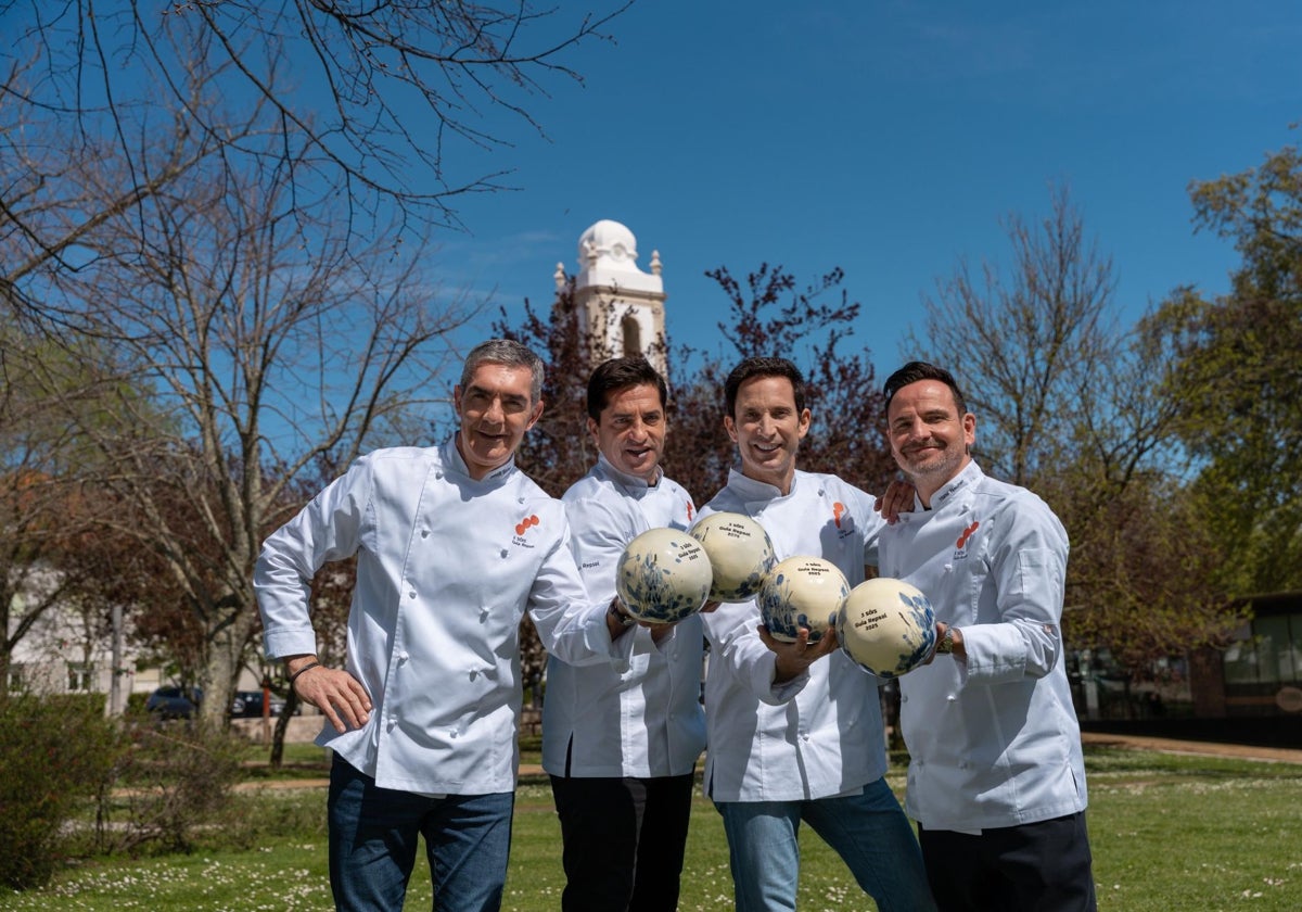 Los cuatro nuevos tres soles de Portugal este 2025: Benoît Sinthon, chef de Il Gallo d'Oro; Ricardo Costa, de The Yeatman; José Avillez, de Belcanto; y Rodrigo Castelo, de Sem