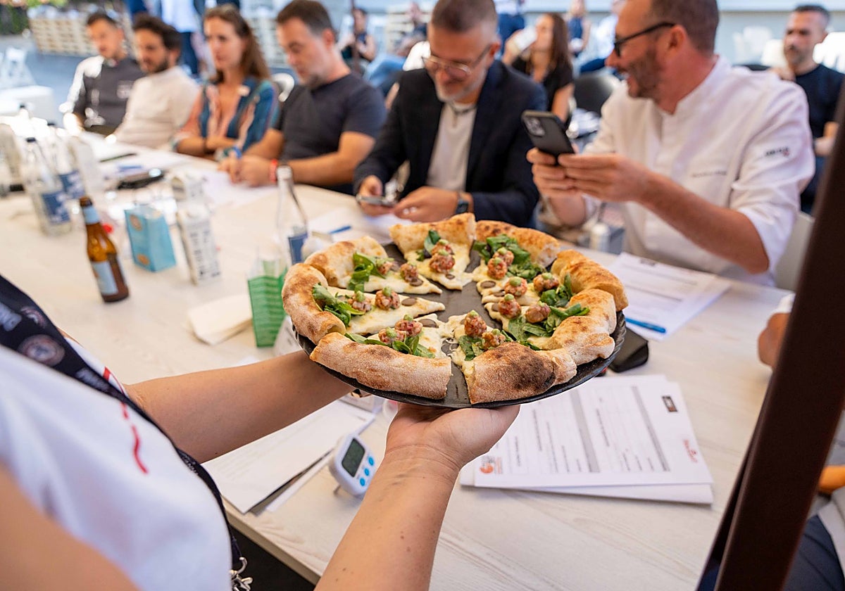 Una de las pruebas de la Pizza Bit COmpetition italiana