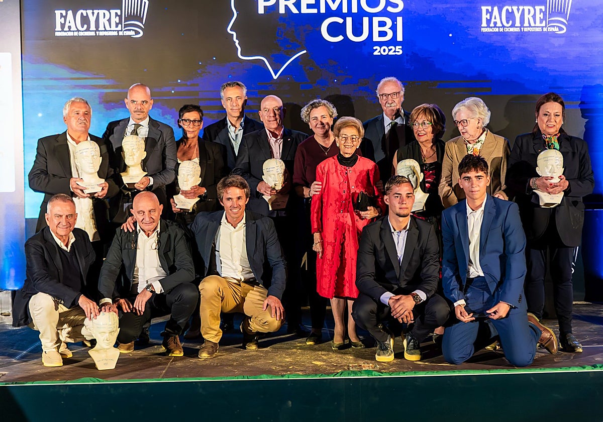 Foto de familia de los premios Cubí 2025
