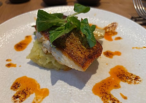 Segunda Imagem 1 – Aguachile Verde, Dourada Sarandeada e Torrada de Atum El Bajio.