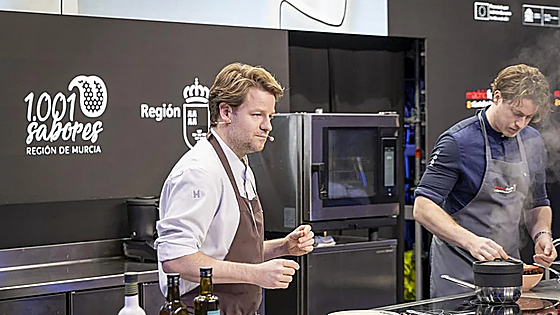 La microestacionalidad reina en la cocina de Bas Van Kranen en Flore