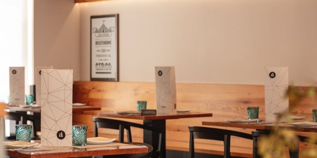 Albalá, entre Jerez y el mundo