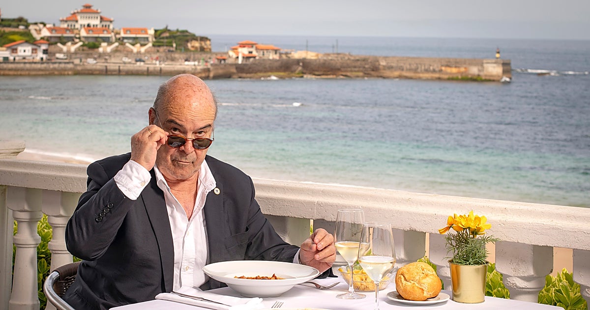 Los famosos reparten Soletes Repsol a sus chiringuitos, bares y restaurantes favoritos en verano