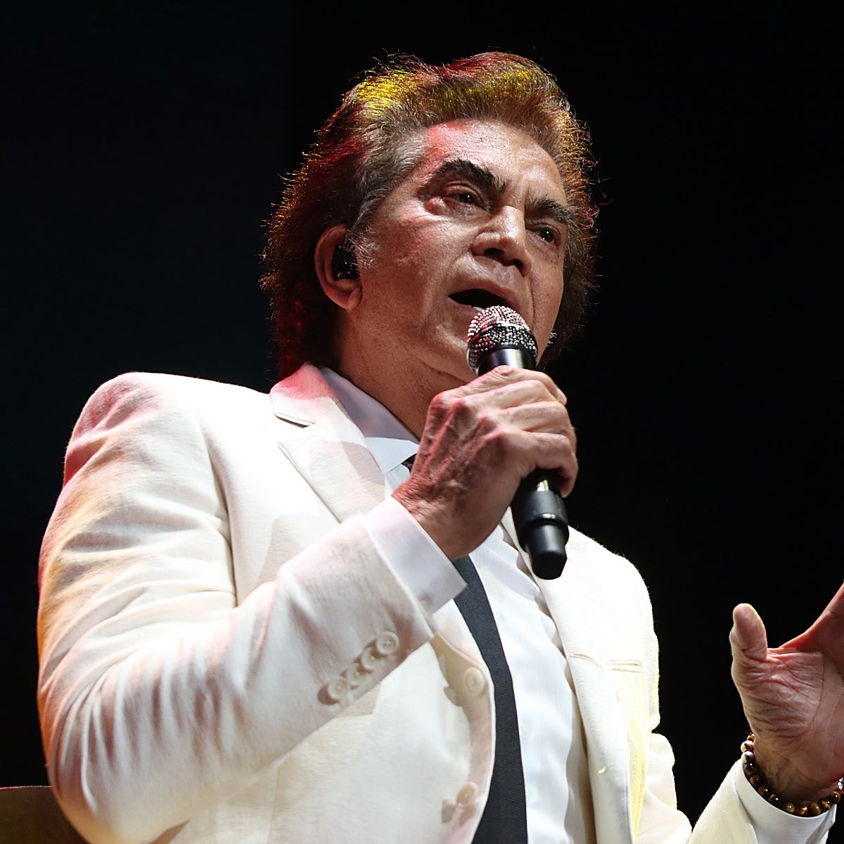 Exclusiva: 'El Puma' niega haber hablado de Julio Iglesias: «Yo no he dicho nada, lo quiero, lo respeto y lo admiro»