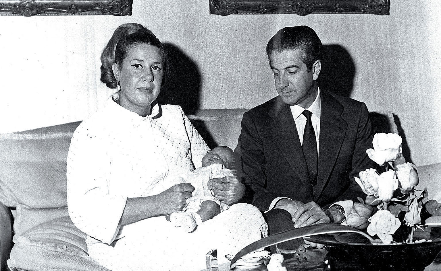 En noviembre de 1968 nació la sexta y última hija de la pareja, bautizada María Eugenia Brianda Timotea Cecilia Martínez de Irujo y Fitz James Stuart. Con motivo de la publicación de la biografía de su padre, la hoy duquesa de Montoro ha dicho de él que fue un hombre inteligente y honesto. Dos años después de su muerte, Cayetana de Alba contajo segundas nupcias con Jesús Aguirre, de quien Eugenia conserva sin embargo un tormentoso recuerdo. «Era muy culto, pero cero humano. Era muy malo», dijo reciéntemente de él