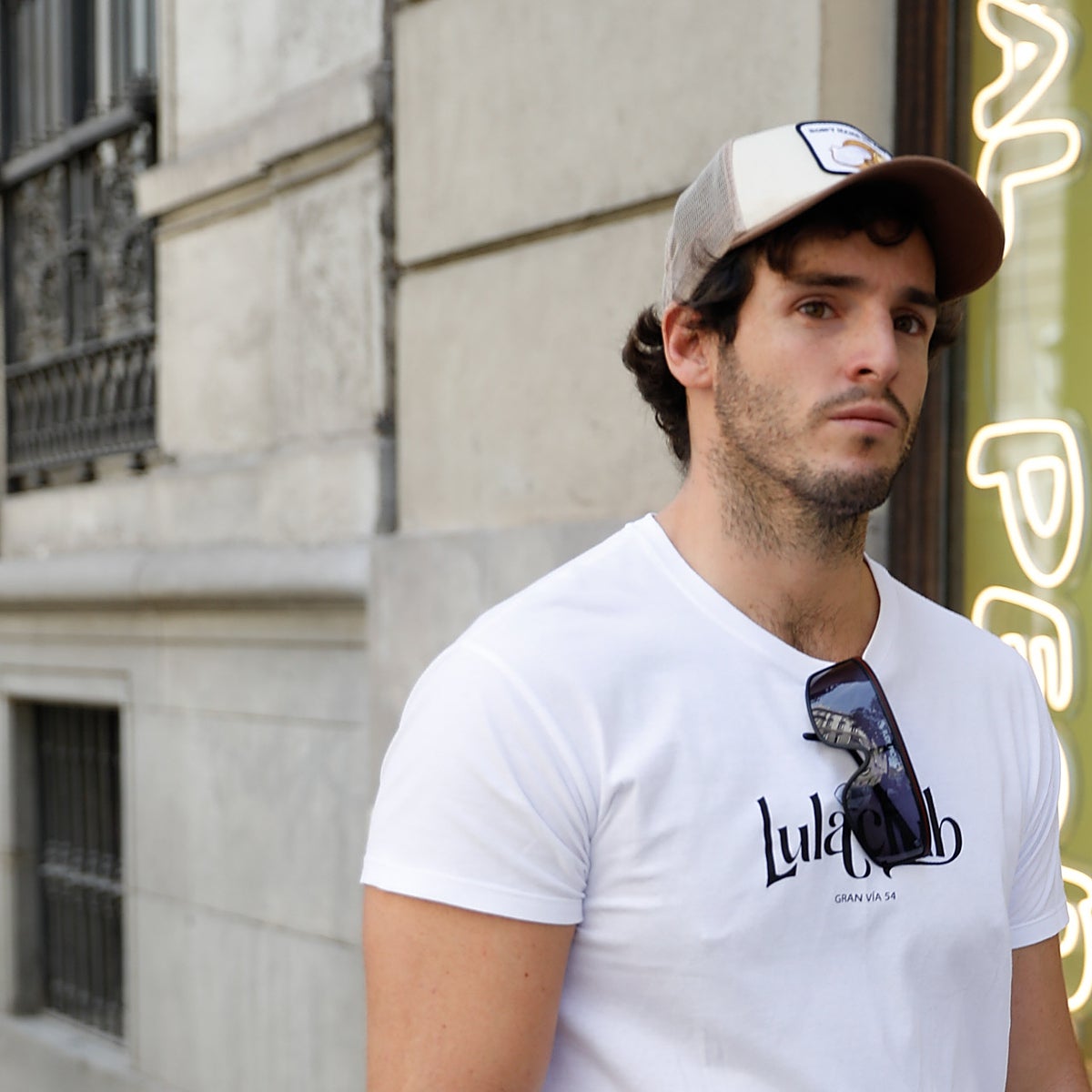 Íñigo Onieva recoge sus pertenencias de la casa que compartía con Tamara Falcó