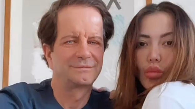 Patricia junto a su actual marido Sir Charles Ioas II con el que lleva seis años