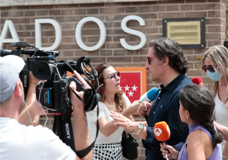 El actor Luis Lorenzo y su mujer declaran ante la jueza por la muerte de la tía Isabel