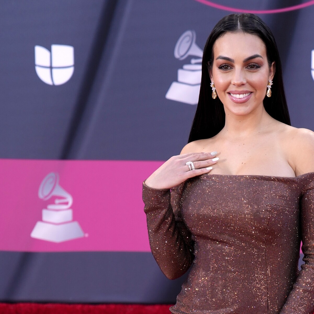 Georgina Rodríguez: las verdades y mentiras de su odisea en los Grammy  Latinos