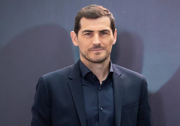 Casillas saca pecho por su éxito en TikTok: «¿Pero no había crisis de los 40?»