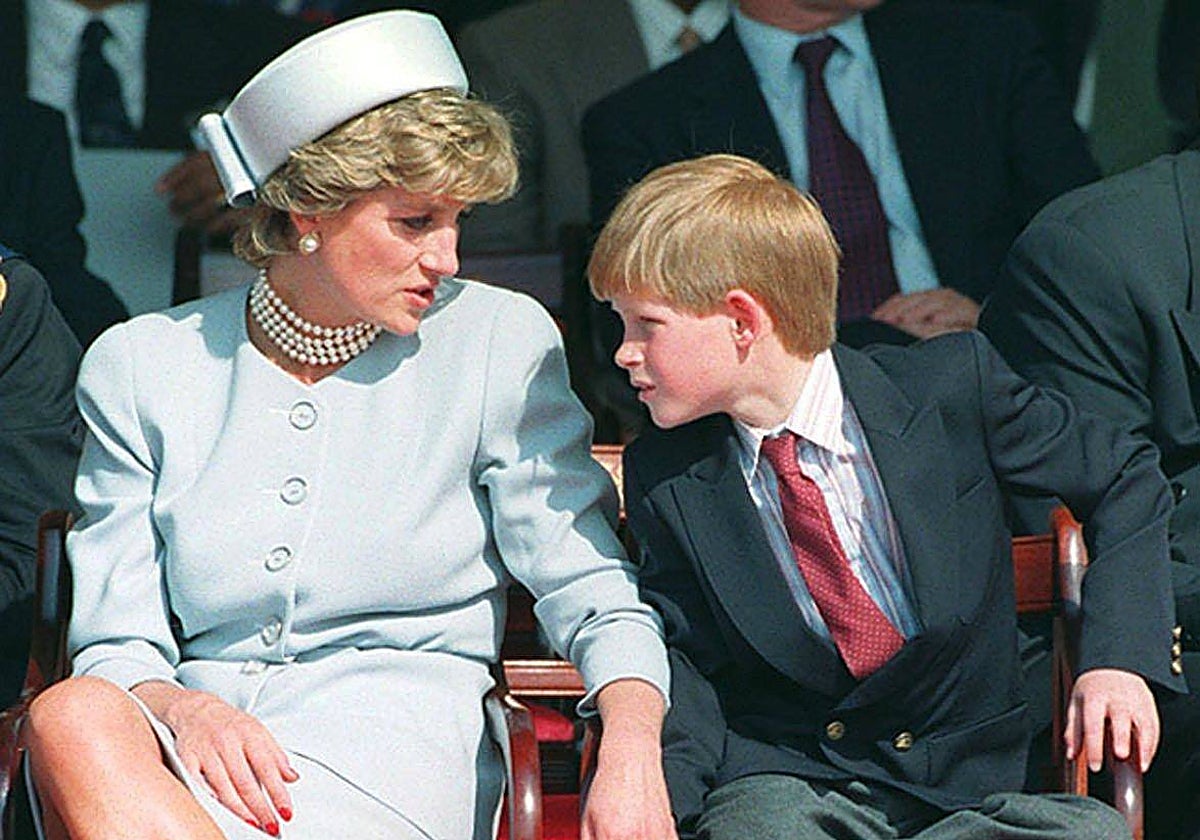 Diana de Gales y el Príncipe Harry