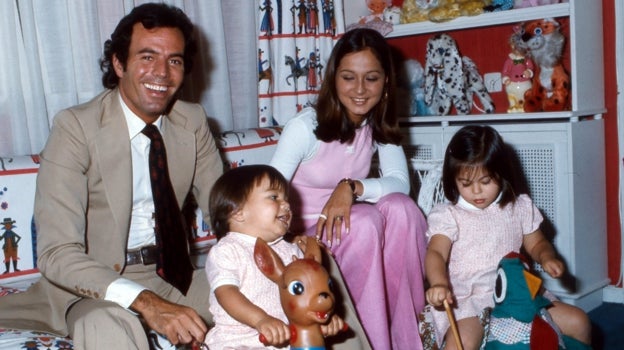 Julio Iglesias, Isabel Preysler y sus hijos