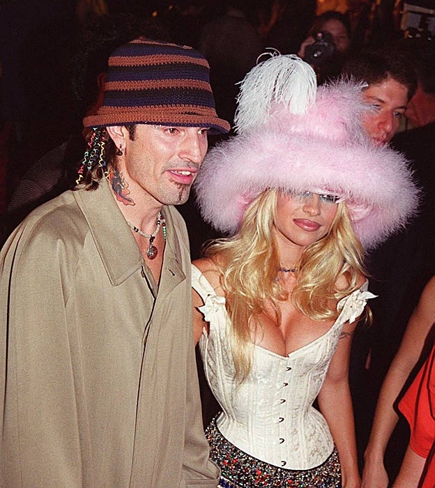 Pamela Anderson en una fiesta junto Tommy Lee