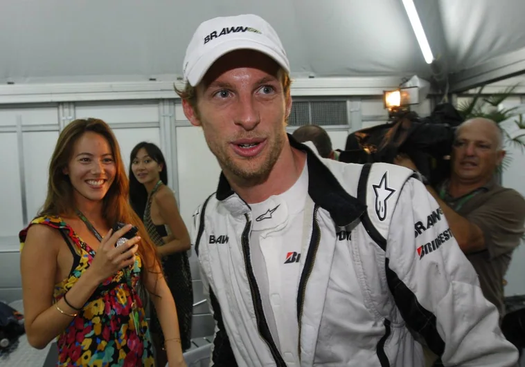 Detienen a la modelo Jessica Michibata, exmujer de Jenson Button, por posesión de MDMA