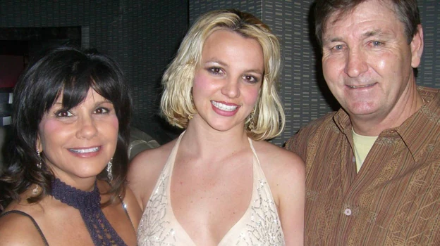 Britney Spears con sus padres