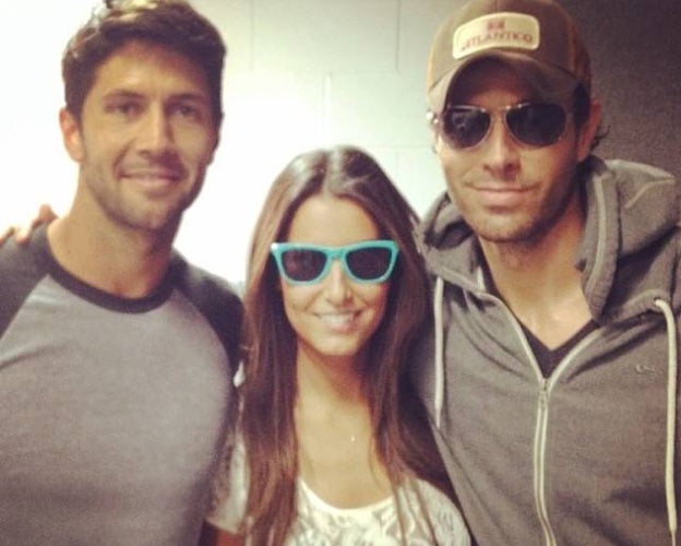 La pareja junto a Enrique Iglesias en 2014