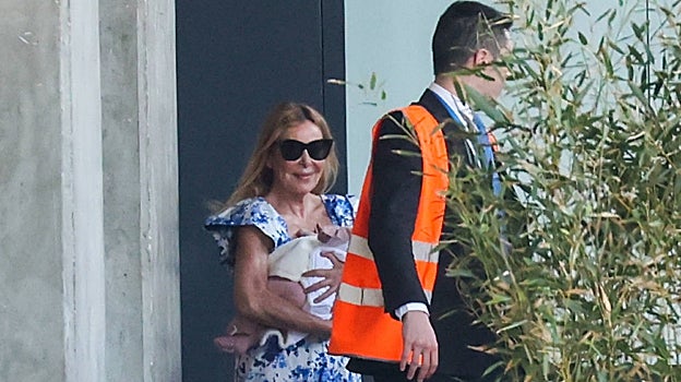 Ana Obregón en su llegada a España con su hija Ana Sandra