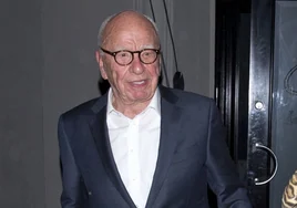 Rupert Murdoch, enamorado: la exitosa mujer con el que ha sido visto a bordo de un yate