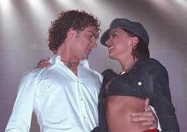 David Bisbal se justifica tras las críticas recibidas por no haber incluido a Chenoa en su documental