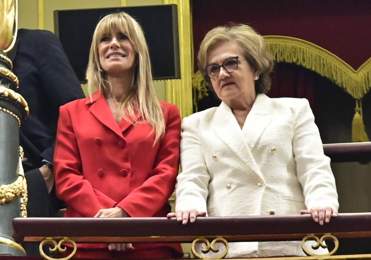 Begoña Gómez junto a su suegra, Magdalena Pérez-Castejón