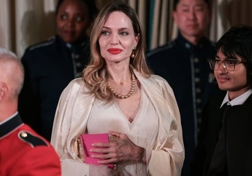 Angelina, entre la diva salvaje y la esposa soltera