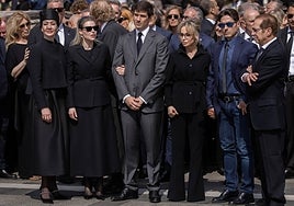 Los hijos de Berlusconi ponen a la venta su millonario patrimonio inmobiliario