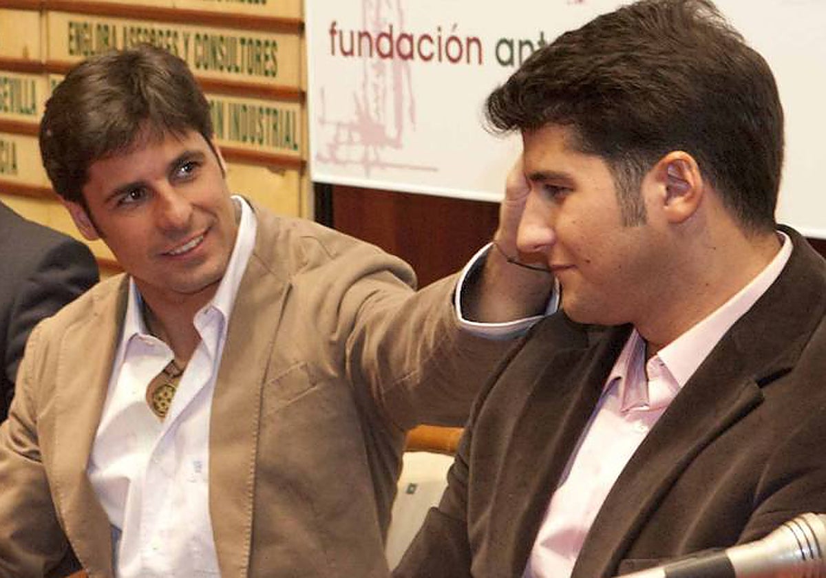 Foto de archivo de Francisco Rivera y Julián Contreras en 2011
