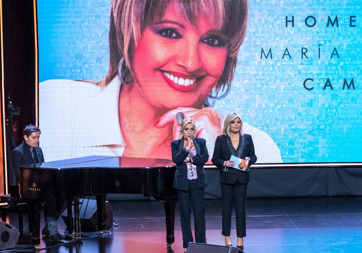 Homenaje a María Teresa Campos