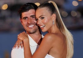 La vida personal de Thibaut Courtois: la relación de su mujer con la Marina Israelí y sus tres hijos