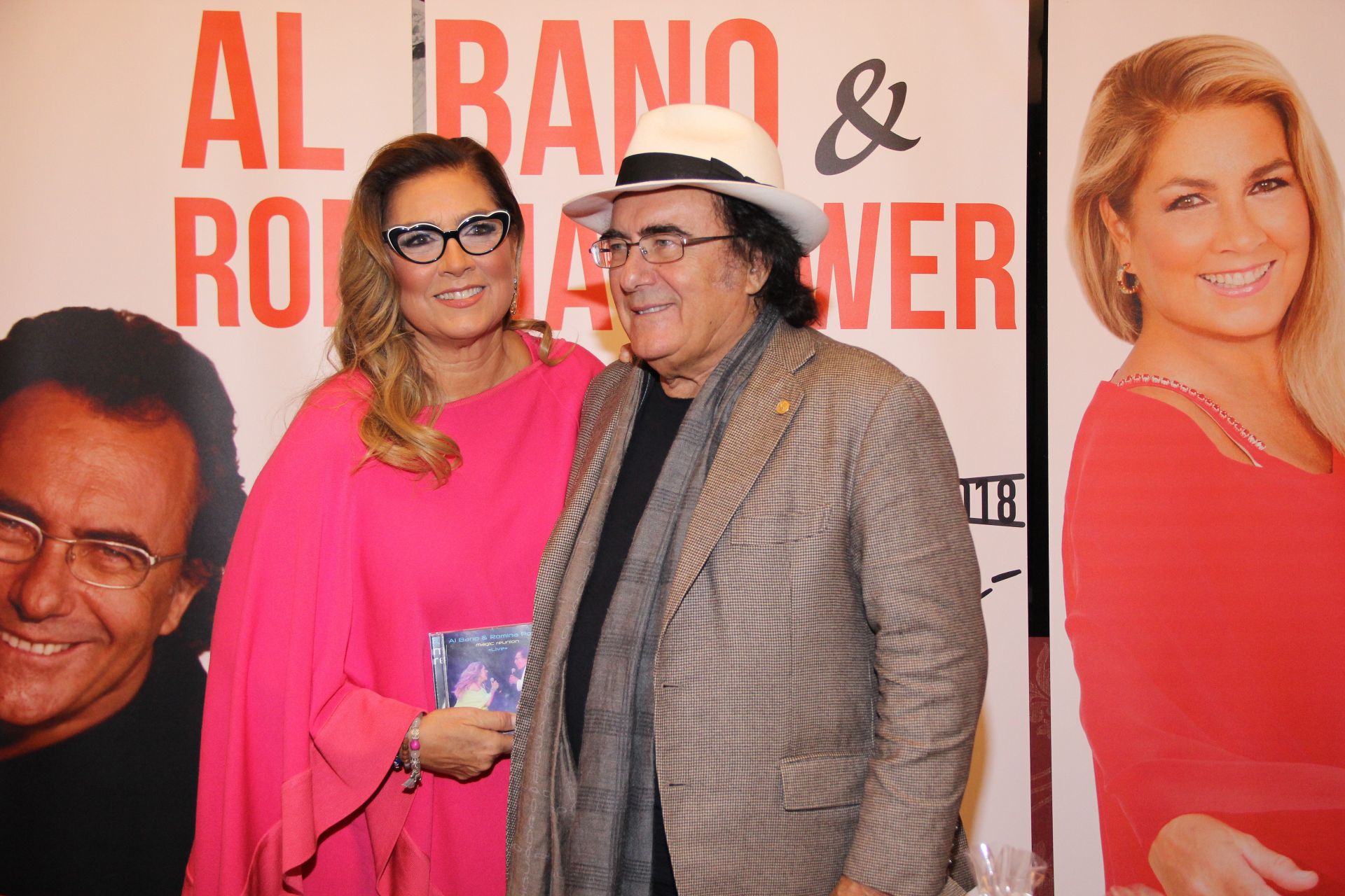 Romina y Al Bano, durante un acto de promoción.