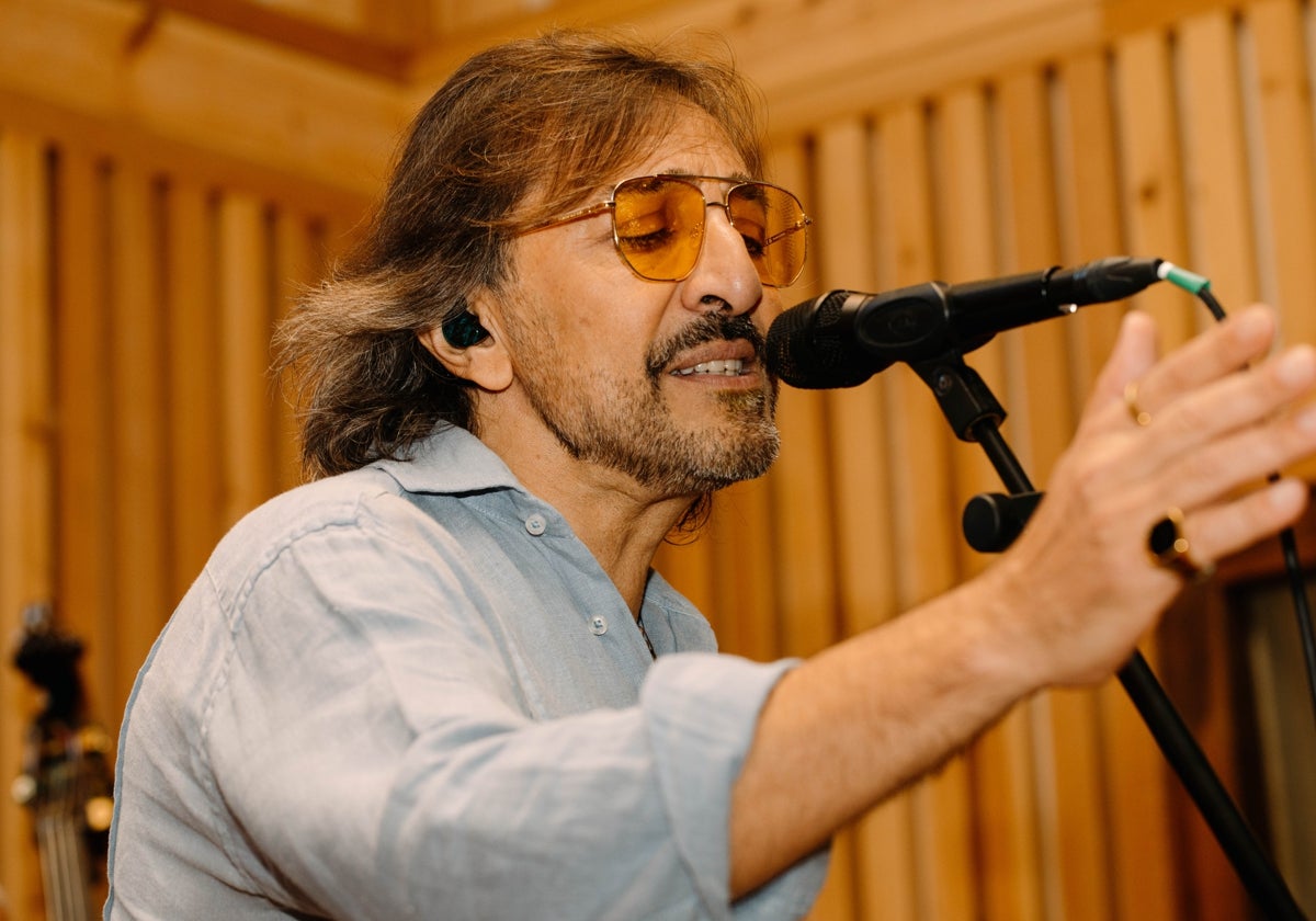 Antonio Carmona, durante la presentación de 'El punto sobre la i' en Madrid