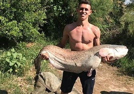 Quién es Phil Foden: su novia, sus hijos y su afición a la pesca en el Ebro