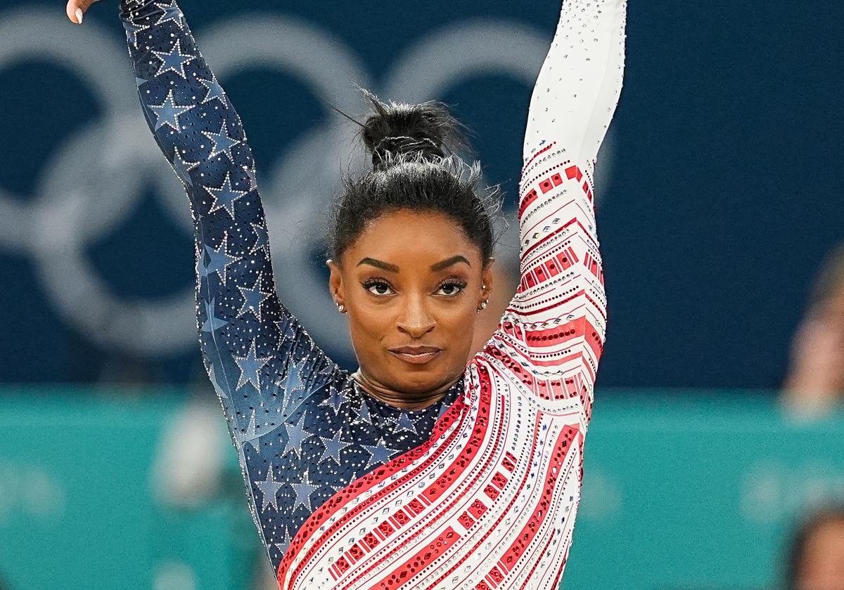 Simone Biles durante su primera competición en los Juegos Olímpicos de París