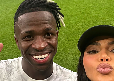 Imagen secundaria 1 - Las imágenes de la visita de Kim Kardashian al Bernabéu