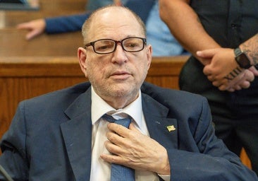 Harvey Weinstein, acusado de delitos sexuales adicionales antes del juicio en Nueva York
