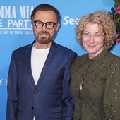 Björn Ulvaeus de ABBA se casa por tercera vez, con una mujer 28 años más joven que conoció en la 'promo' de su nuevo disco