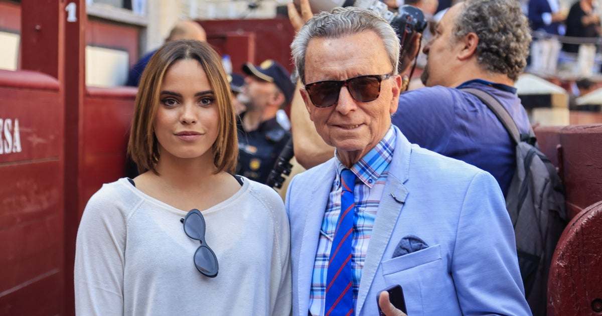 Gloria Camila actualiza el estado de salud de su padre, José Ortega Cano,  tras su accidente en el metro