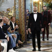 José María Almoguera debuta como modelo de pasarela en su semana fantástica