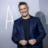 Alejandro Sanz, una compañía, una insinuación y el rumor: ¿nueva novia?