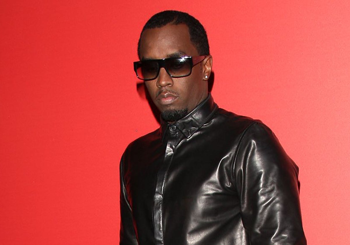 Nuevos relatos se suman al caso P. Diddy Combs: una mujer le acusa de violarla siendo menor con dos «famosos» presentes