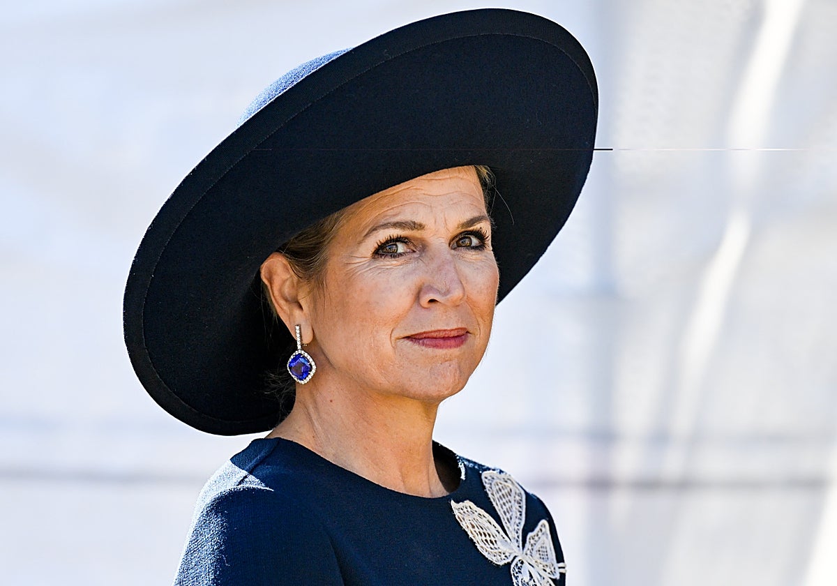 La reina Máxima de Holanda, durante su visita del martes a una fábrica de químicos.