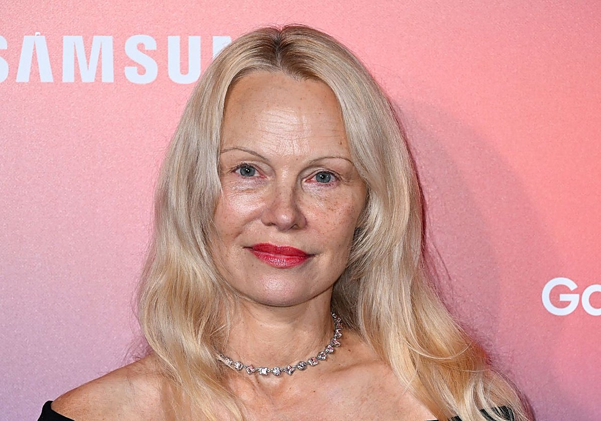 Pamela Anderson se sincera sobre su decisión de alejarse de Hollywood: «Fue una manera de recordar quién era yo»