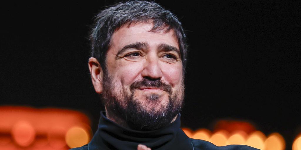 La vida de Antonio Orozco: un hijo cantante, una desconocida novia y su cambio físico tras pesar 127 kilos