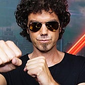 La vida actual de 'El hombre de negro' tras abandonar 'El Hormiguero': su profesión actual y sus problemas con Hacienda