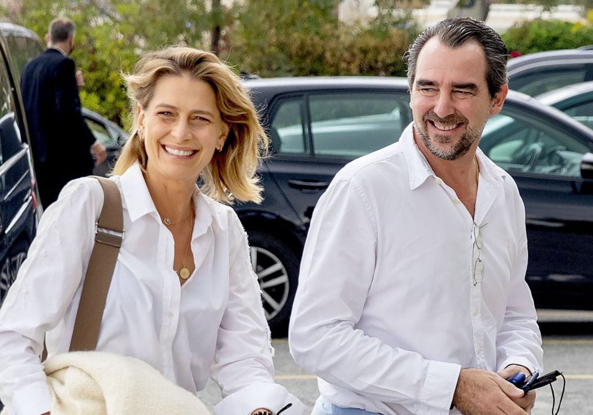 Nicolás de Grecia olvida a su exmujer Tatiana Blatnik con una vieja amiga de la familia