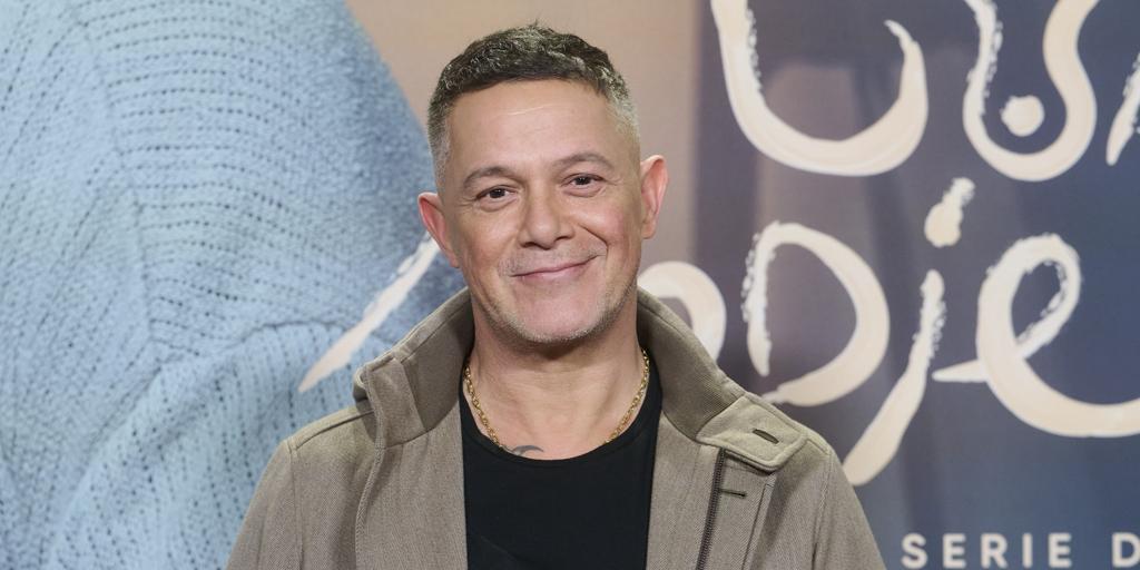 La vida de Alejandro Sanz: sus divorcios, su hijo secreto y su nueva novia