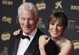Así fue la visita de Richard Gere a La Alhambra: acompañado de su mujer y con DNI español